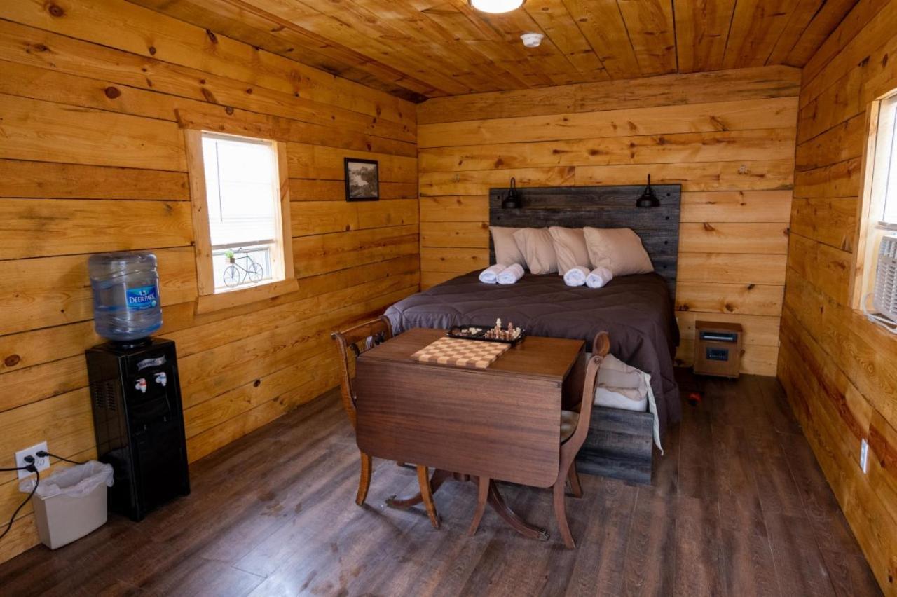 Canal Cabins Paw Paw Bagian luar foto